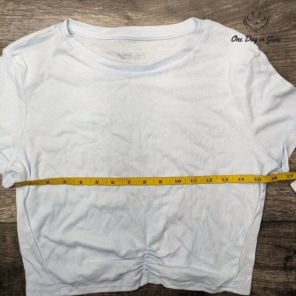 Flirtitude Cropped Crew Neck Short Sleeve Tee Shirt Size XL - Picture 3 of 5